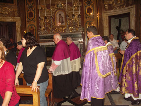 B7 Procession to Sacristy