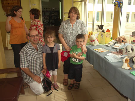 B8 Australian family attending the celebration