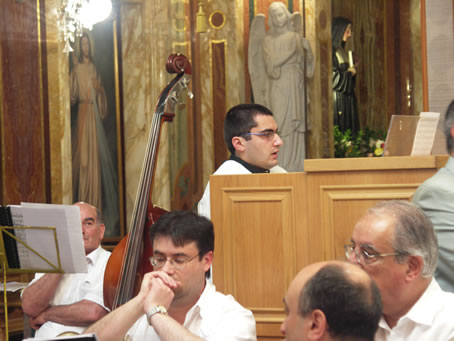 D3 Sem Joseph Curmi on the organ