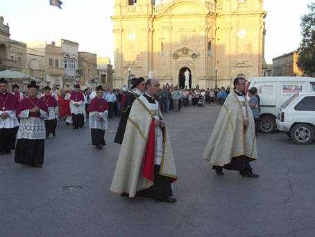 F3 Fr Daniel Xerri and Fr Joseph Bajada