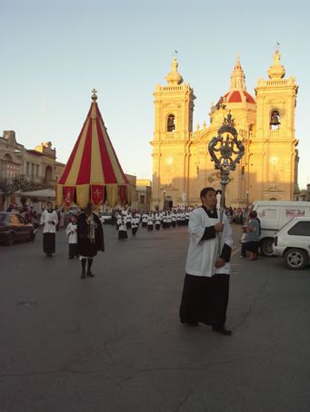 E9 Tintinnabulus and Basilica Umbrella