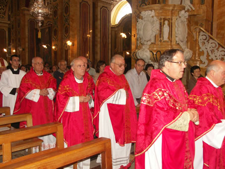 A6 Procession to High Altar