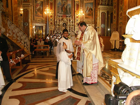 I1 Receiving Holy Communion for the first time