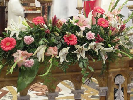 A7 Flower decorations in Church