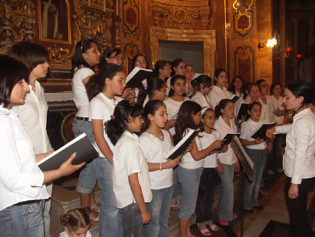 B8 Choir Voci Angeliche