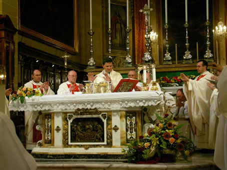 G7 Prayers prior to consecration