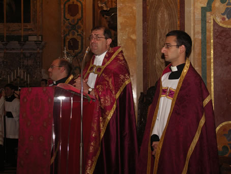 A8 Seminarians D Sultana and M Bonello with Archpriest