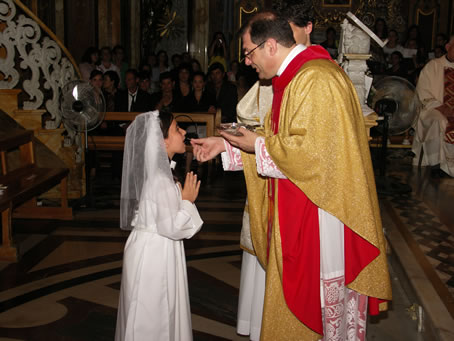 H6 First Holy Communion