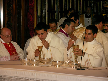 L3 Holy Communion