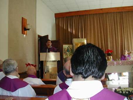 A4 Xaghra Archpriest Mgr Carmelo Refalo pays homage to Br Azzopardi