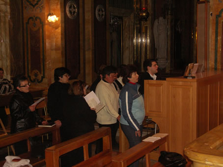 C1 Choristers and organist