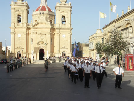 C7 Arriving in Victory Square