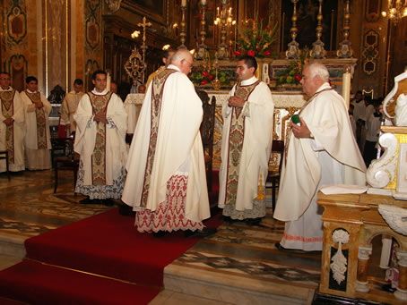 M5 Archpriest Emeritus after kissing his hands