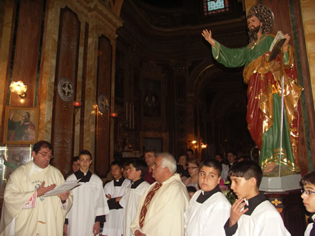 E3 Titular statue of Marsalforn Church