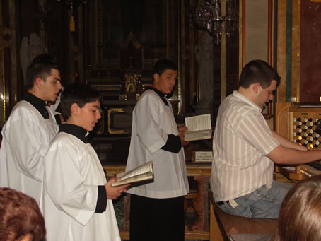 A5 Organist Mr I Attard and Altar Boys Choir