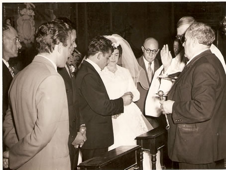 A7 Jane receives wedding ring from Anthony 1959