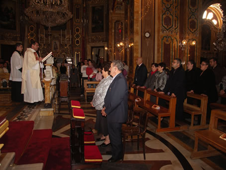 C1 Archpriest Refalo reads the Gospel