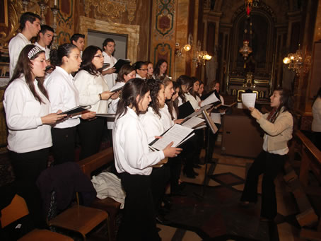 C1 Ms Marouska Attard directing the Choir singing Halleluia