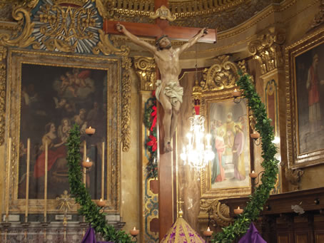 D2 The Crucifix on the altar