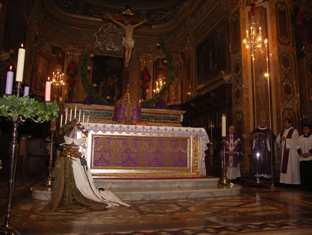 B2 The High Altar