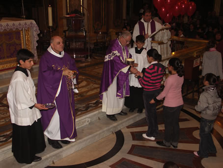 E8 During Holy Communion