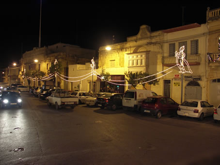 M8 Victory Square