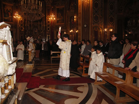 A5 Deacon carries the Bible Book