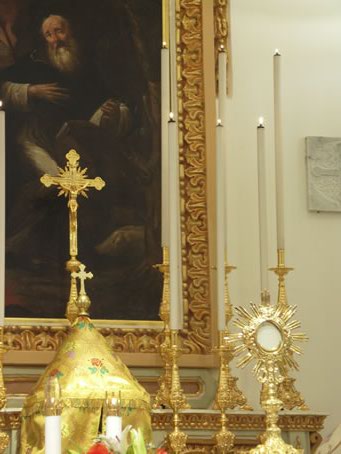 F2 Exposition of the Holy Eucharist