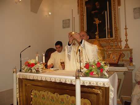 C8 Offertory