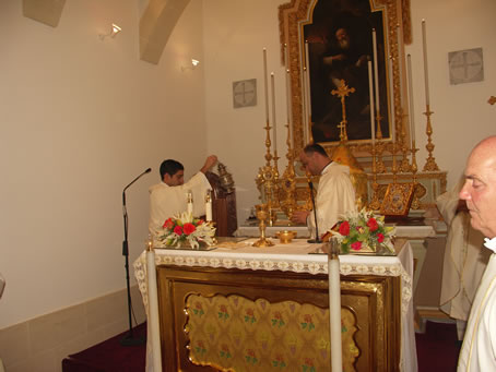 D3 Deacon incensing the celebrant