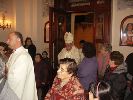 A8 H.L. Bishop Cauchi in Church