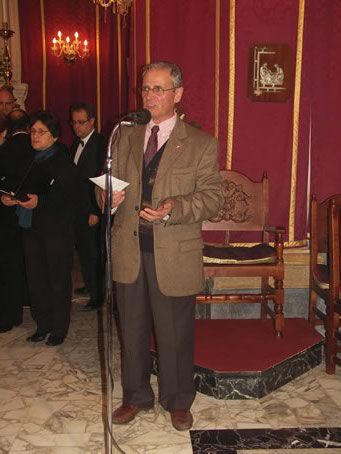 A1 Chev Joe M Attard introduces the Choir