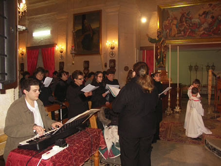 A5 Silvana Agius directing the choir