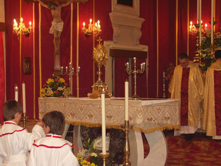 I2 Exposition of the Holy Eucharist