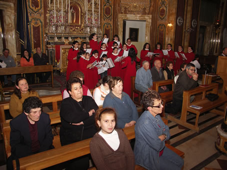 F3 Singing Hymn to St Joseph