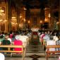 C2 The nave during sermon