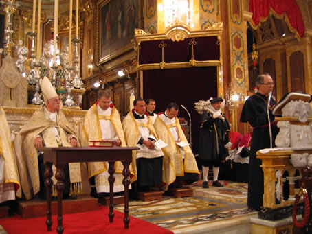 B2 Mgr Salv Debrincat Curia Chancellor reads the edict