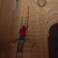 G4 Hanging oil lamps to the Church facade