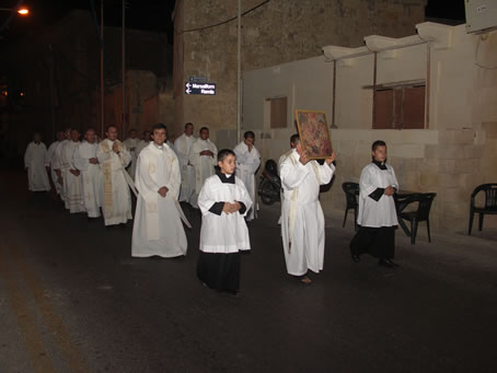 A6 Procession with Icon of ther Virgin Mary