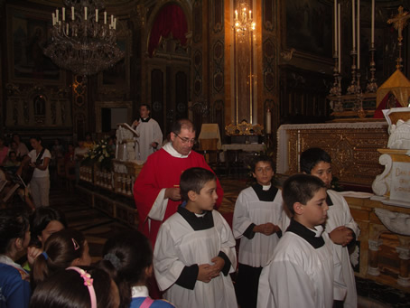 G6 Procession to Sacristy