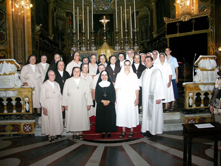 E5 With Archpriest and members of other Religious Orders