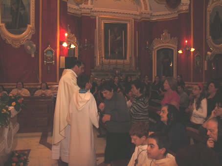 F7 Holy Communion