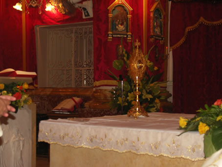 A6 Exposition of the Blessed Sacrament