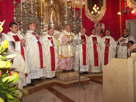 B8 The six concelebrants with the Bishop