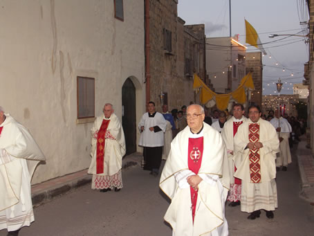 C8 Procession in Triq Mannar