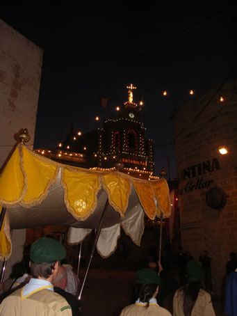 F4 Entering Triq ta' Gajdoru with Church in background