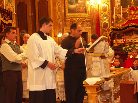 E7 Prayers of the Faithful - brother of Mgr Refalo