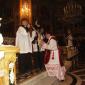 F1 Mgr Archpriest kisses the Cross