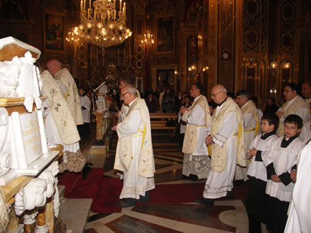 A9 Arriving at the High Altar