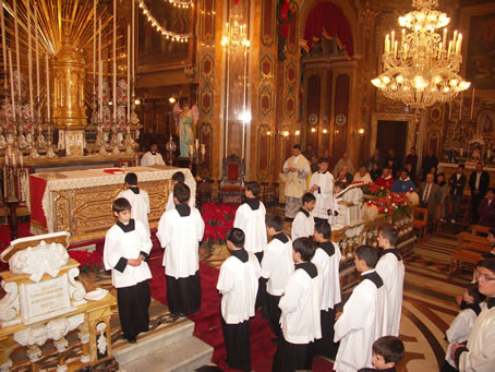 A8 Arriving at the High Altar